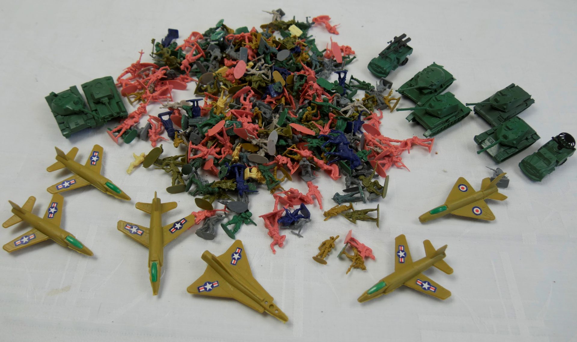 Konvolut Spielzeugsoldaten Plastik