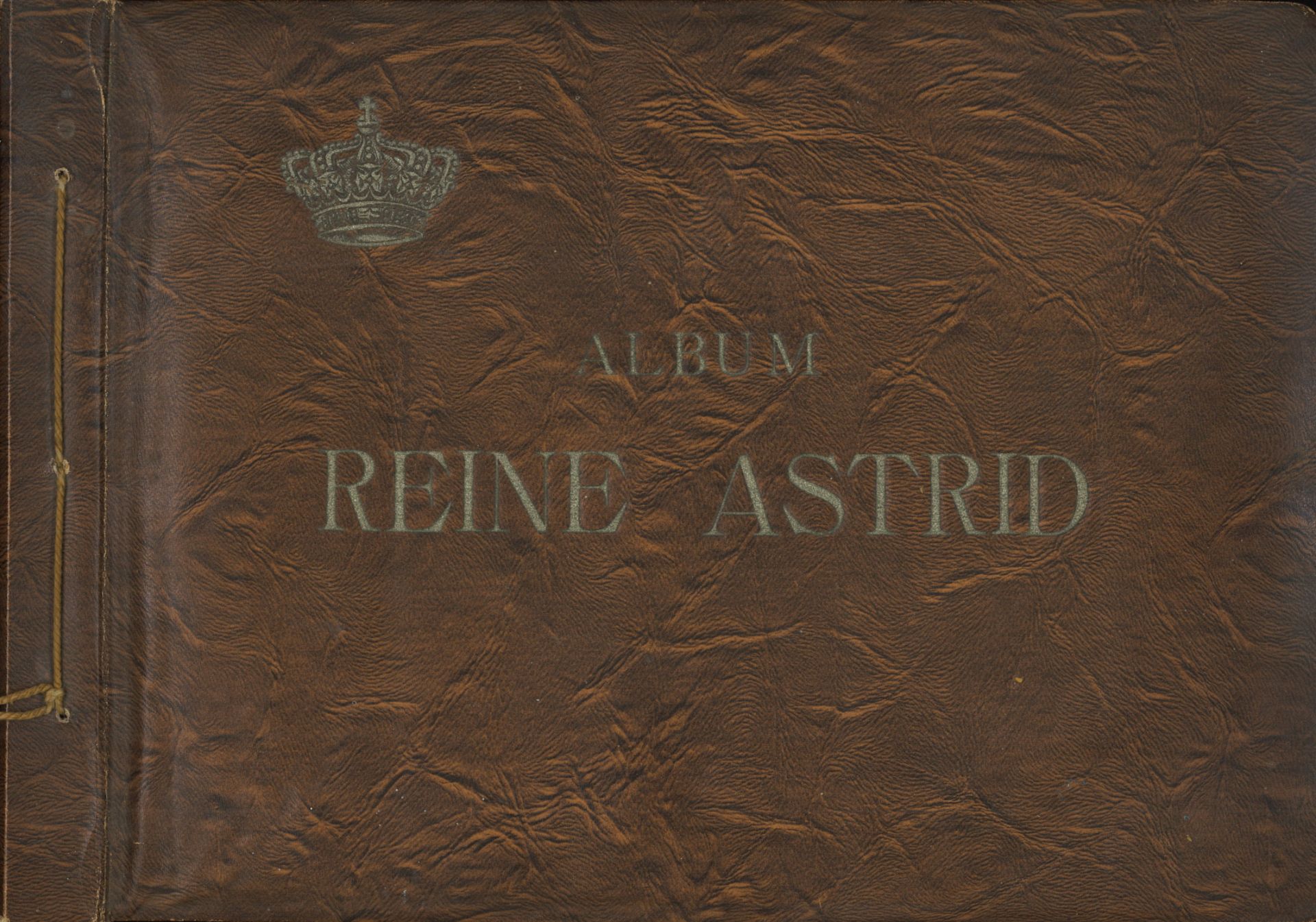 Sammelbilderalbum "Album Reine Astrid", 1926 - 1937. Auf Vollständigkeit nicht geprüft.