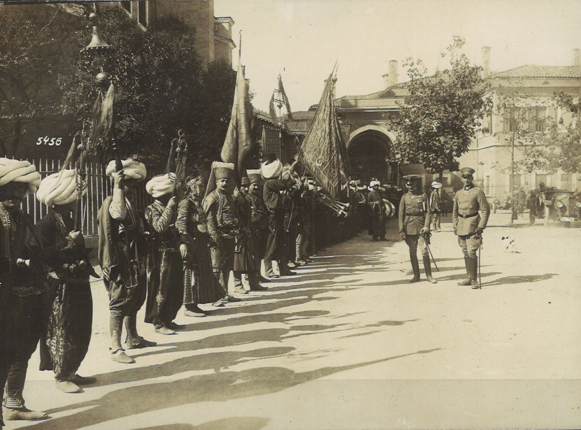 Fotografie, handgeschnitten "Besuch Kaiser Wilhelm in Konstantinopel" Original aus der Zeit. Selten.