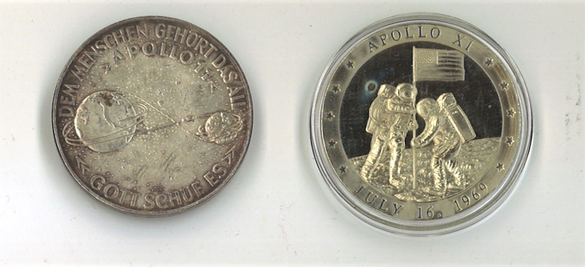 2 Medaillen, Weltraum, 1 x 1000er Silber