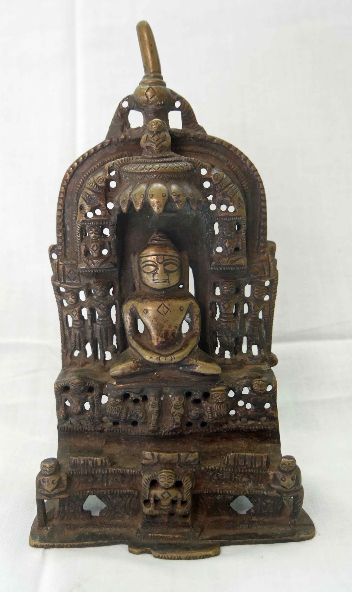 Aus Auflösung, Statue " indische Gottheit auf Thron", wohl 19. Jahrhundert, ca. 20 cm hoch, ca, 12