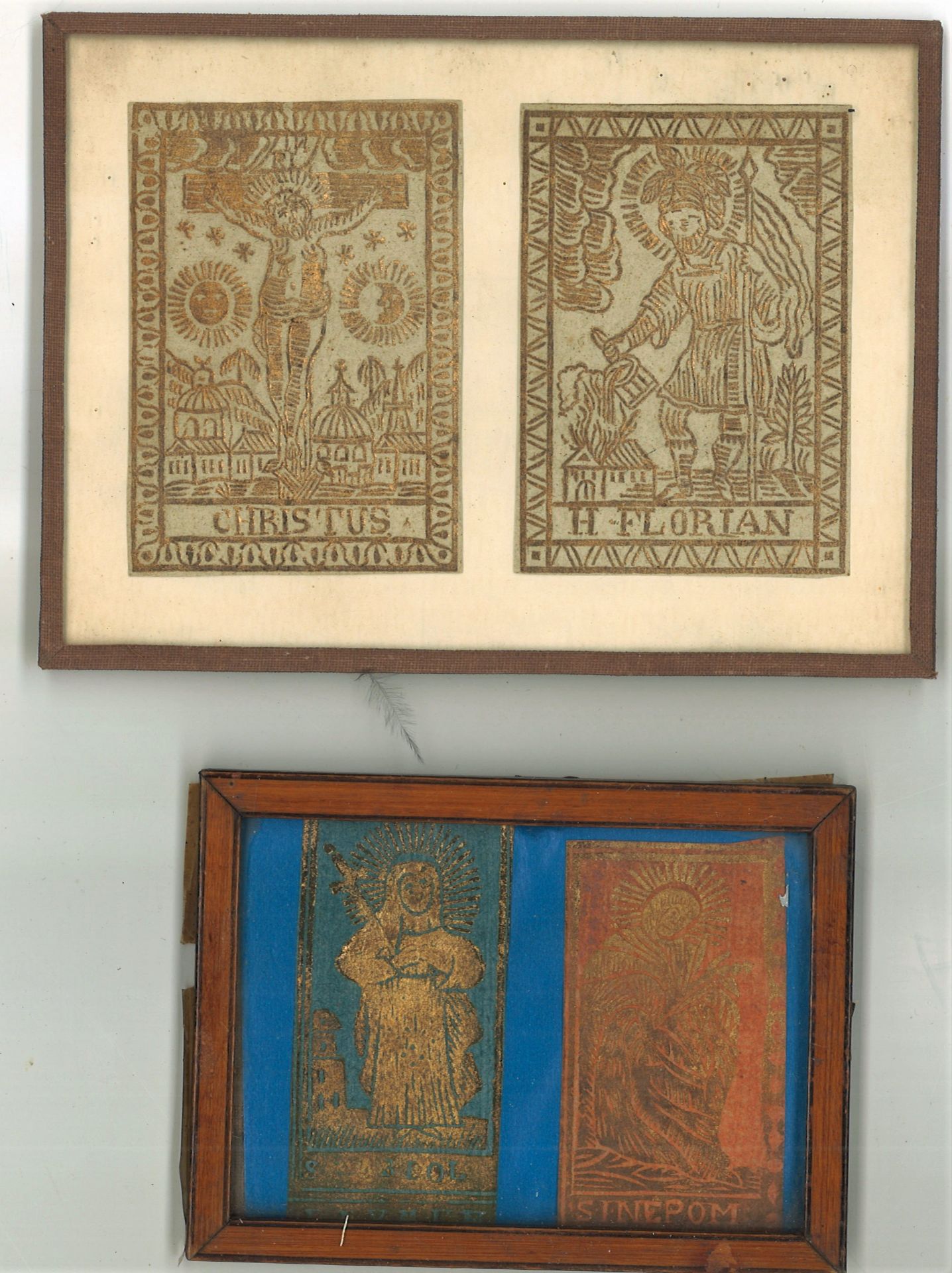 4 Gold - Holzschnitte aús Luthers Kathechismus von 1828, hinter Glas gerahmt.