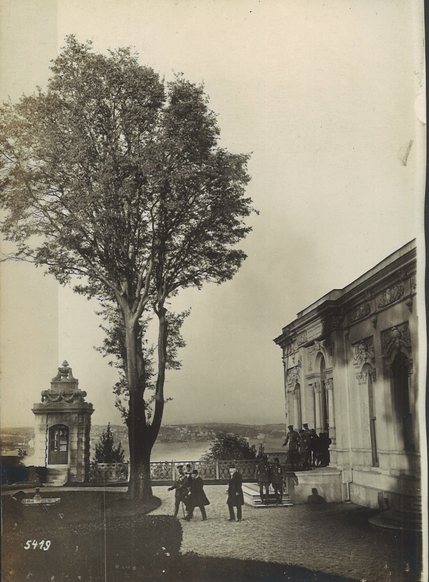 Fotografie, handgeschnitten "Besuch Kaiser Wilhelm in Konstantinopel" Original aus der Zeit. Selten.