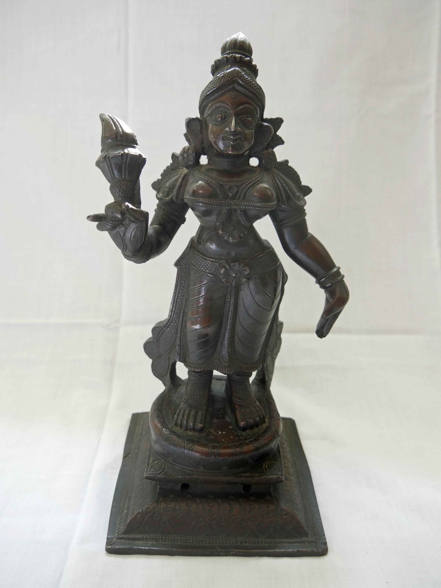 Aus Auflösung, grosse schwere Statue " Indische Gottheit", wohl 19. Jahrhundert, ca. 29 cm hoch, ca,