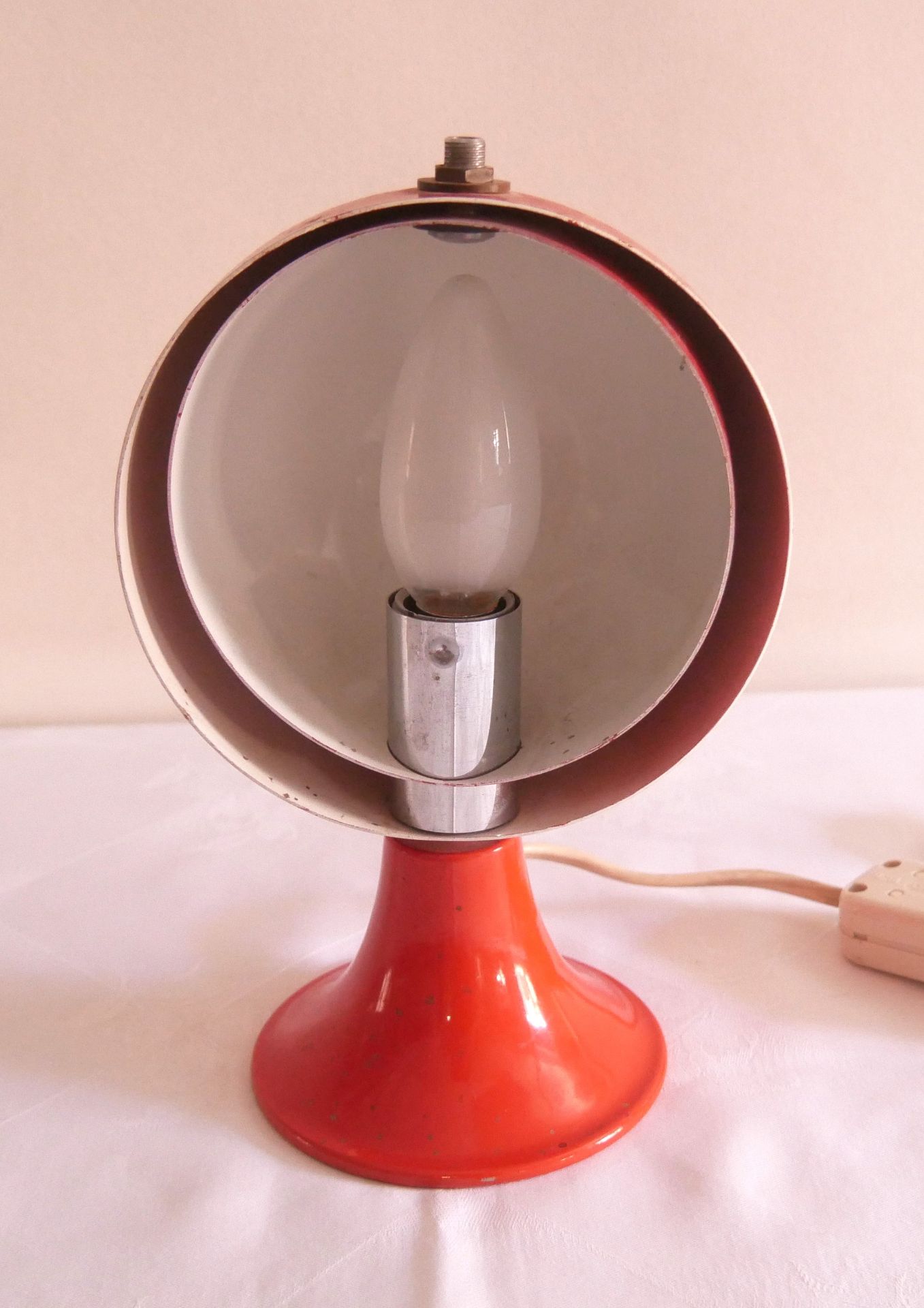 Retro Nachttischlampe Hustadt-Leuchten Nehein-H V 3218/1. Originales Stück in Orange - Bild 2 aus 4