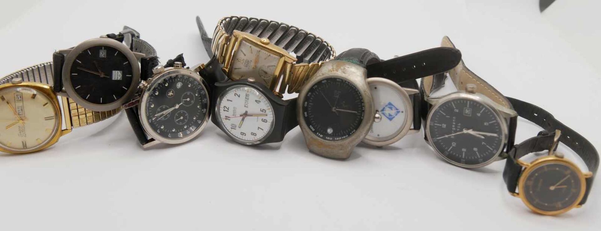 Lot Herren Armbanduhren, verschiedene Modelle. Funktion nicht geprüft. Bitte besichtigen