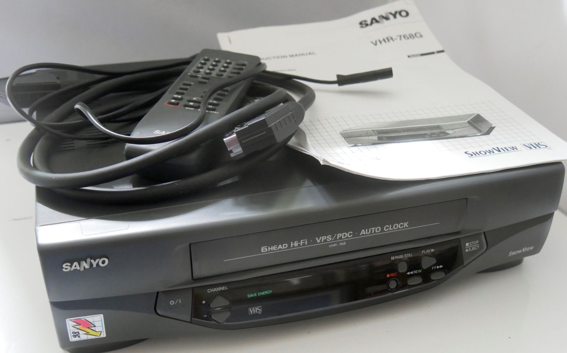 Videorecorder Sanyo VHR-768 G. Funktion nicht geprüft.