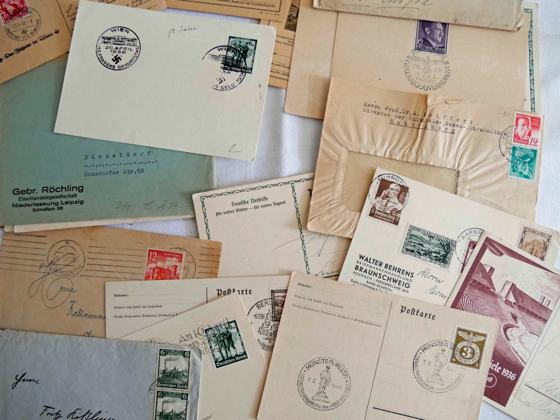 Lot von 25 Postkarten und Briefen aus Auflösung, meist 3. Reich. - Image 2 of 2