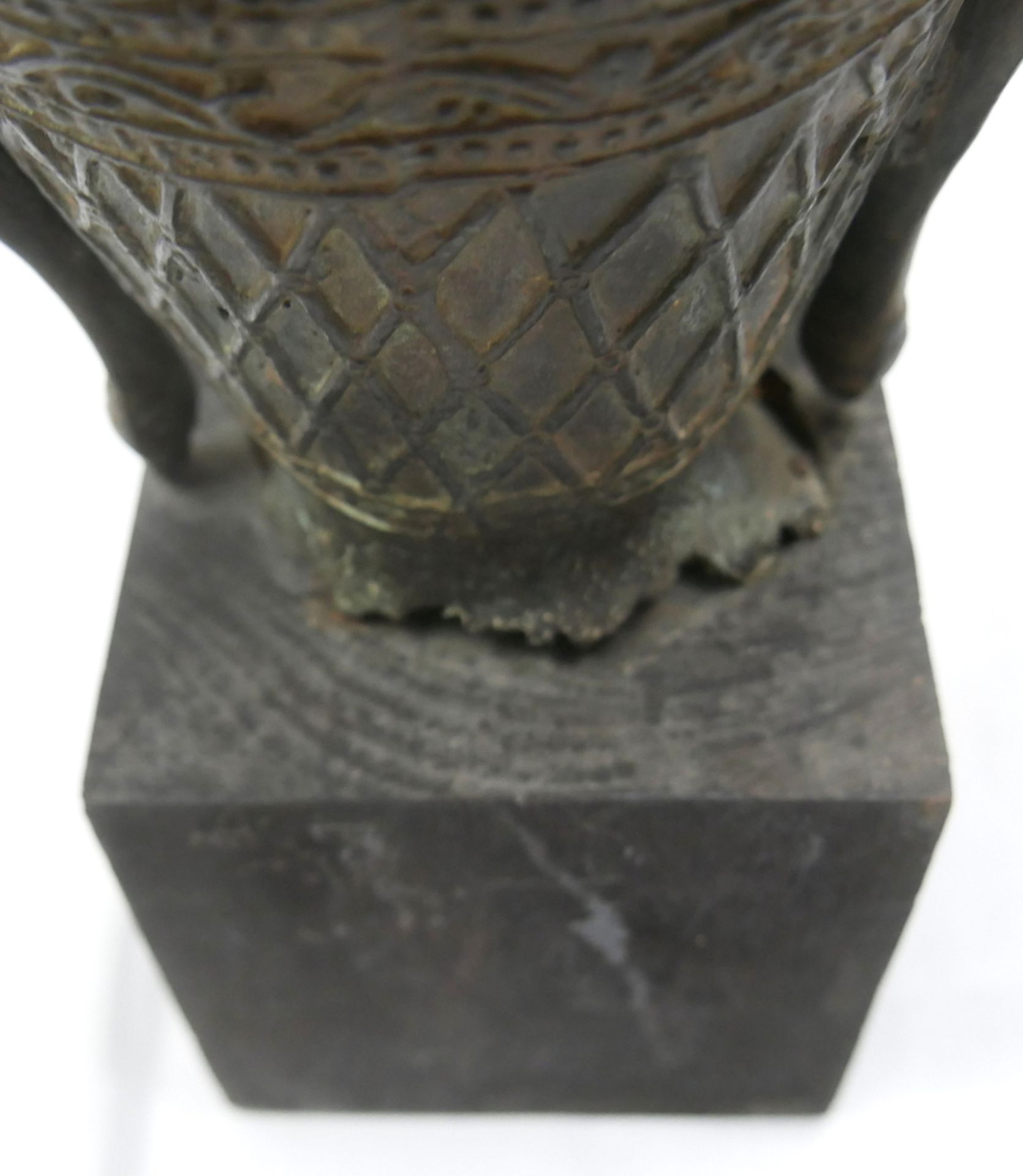 Rarität: Buddha Kopf, Thailändische Bronze, mit vergoldeten Spuren, Original 14. Jahrhundert - Image 3 of 5