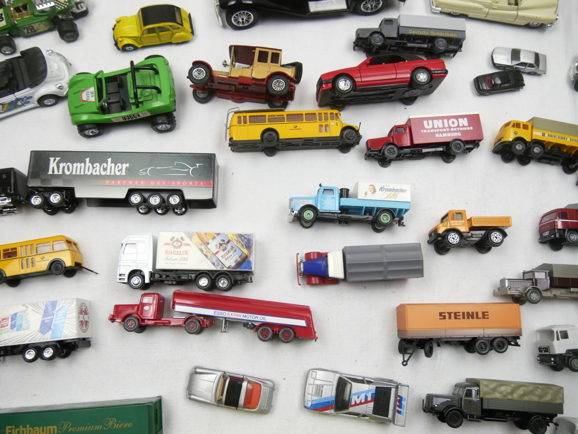 Aus Sammelauflösung! Lot Autos und Trucks. Verschiedene Modelle, und Größen. Nicht auf - Image 2 of 2