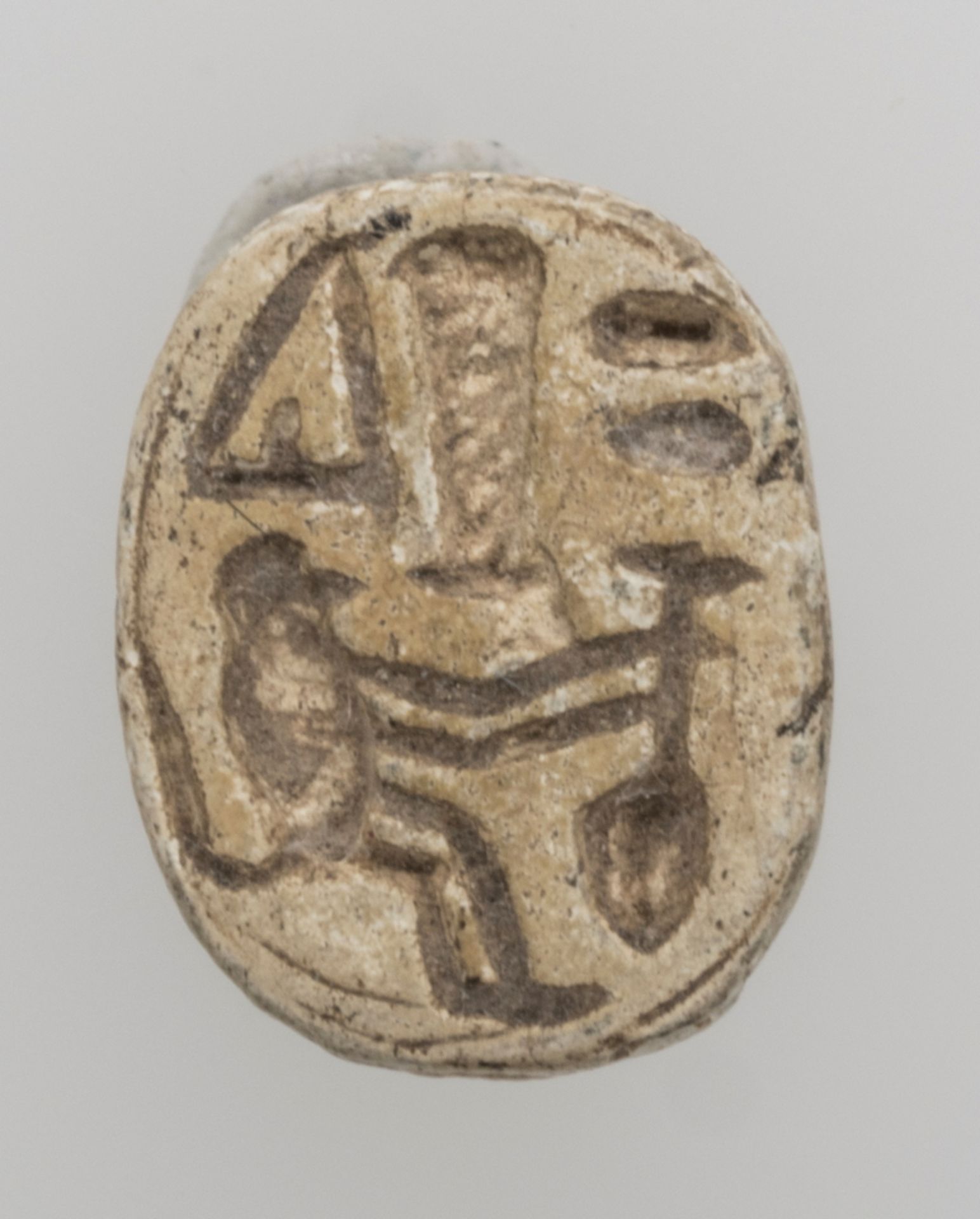 Ägypten Skarabäus, Tehutmes III.. Material: Steatit. Oberseite schematische Darstellung eines - Bild 2 aus 4
