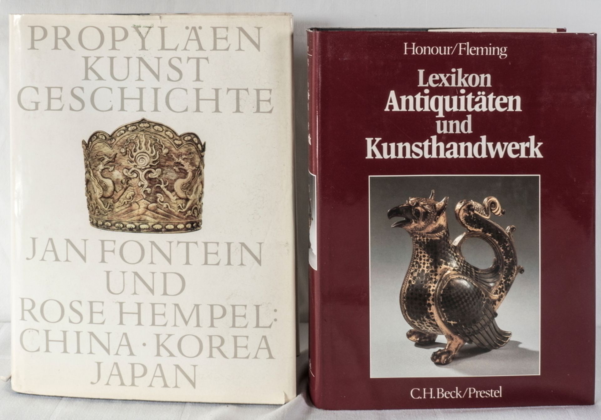 Propyläen Kunstgeschichte, Band 17 "China, Korea, Japan" und Honour / Fleming, "Lexikon Antiquitäten