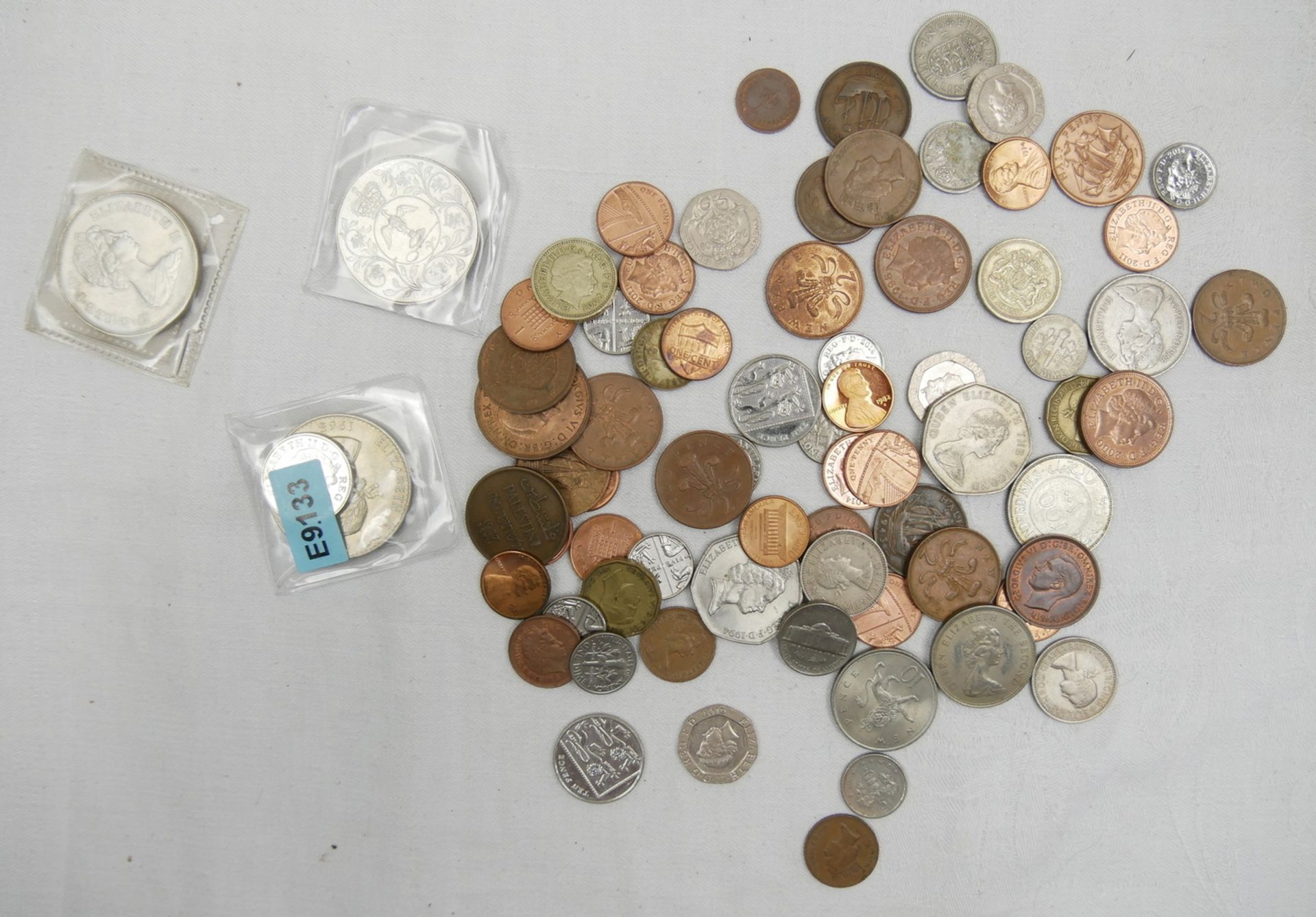 Lot Münzen, meist Europa aus Auflösung. Kleine Fundgrube, bitte besichtigen!
