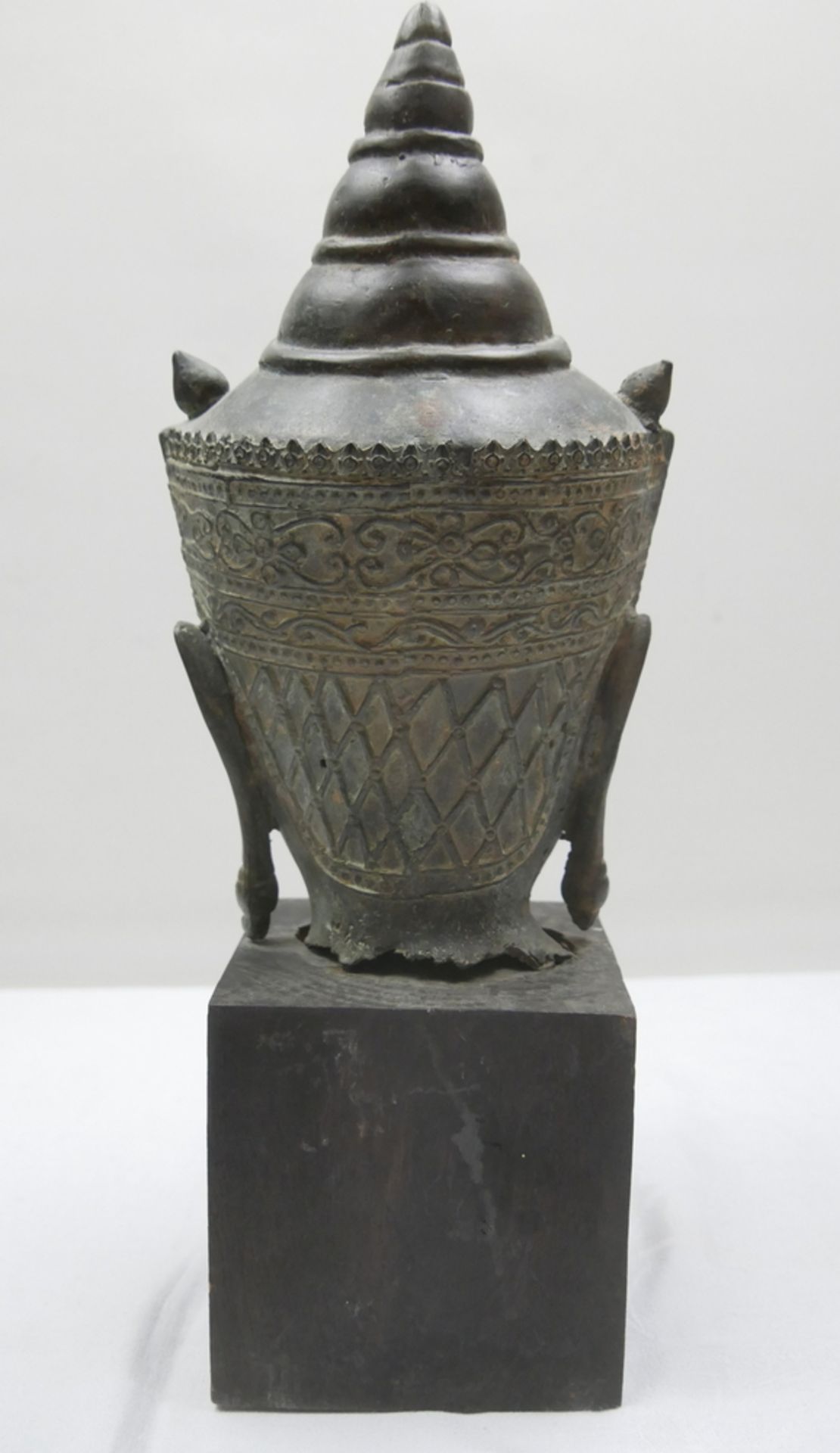 Rarität: Buddha Kopf, Thailändische Bronze, mit vergoldeten Spuren, Original 14. Jahrhundert - Image 2 of 5