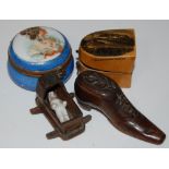 GROUP OF ITEMS TO INCLUDE A TREEN SHOE-FORM SNUFF BOX WITH DETACHABLE COVER, A MINIATURE ROCKING