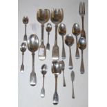 A COLLECTION OF ASSORTED SILVER FLATWARE, 13.5 TROY OZ