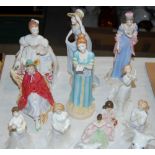 A COLLECTION OF ASSORTED CERAMIC FIGURE GROUPS TO INCLUDE EXAMPLES BY DOULTON 'MARILYN HN3002', '