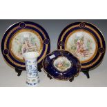 A PAIR OF VIENNA STYLE BLUE GROUND TRANSFER PRINTED CABINET PLATES, A MEISSEN PORCELAIN OVAL-