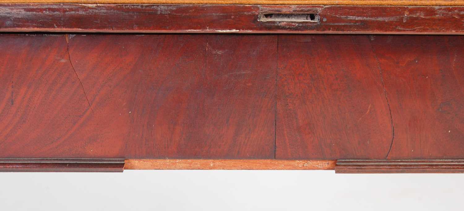 A George III mahogany serpentine card table, the shaped top with moulded edge opening to a green - Image 12 of 12