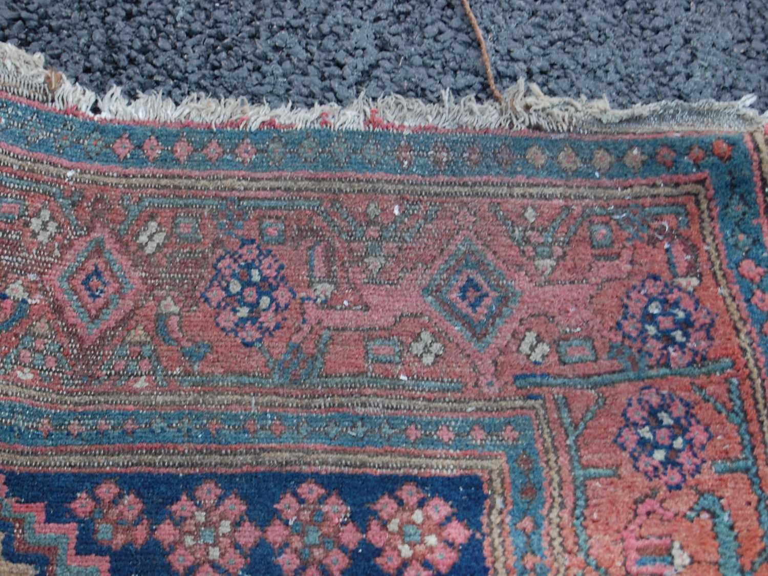 A Persian rug, late 19th/ early 20th century, the rectangular field centred with a lozenge shaped - Bild 7 aus 9