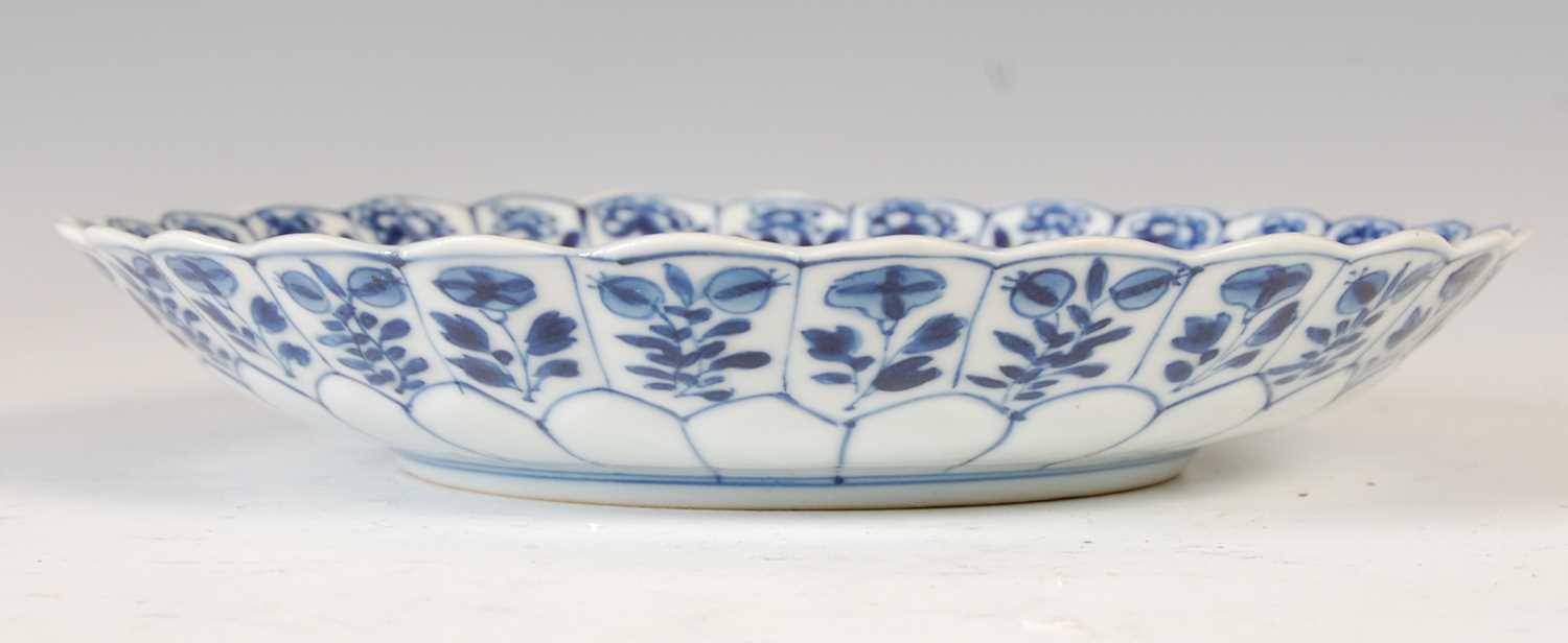 A Chinese porcelain blue and white flower shaped dish, Qing Dynasty, decorated with central - Image 5 of 5