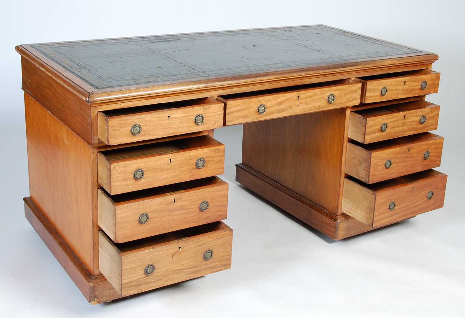 A 19th century mahogany pedestal desk, the rounded rectangular top with green and gilt leather - Image 6 of 9