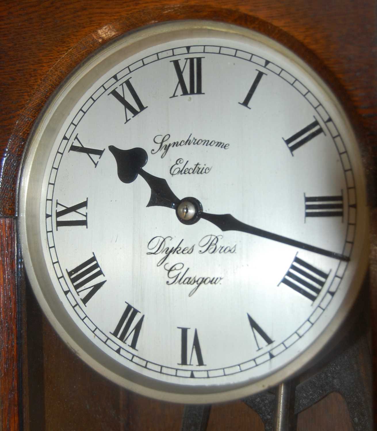 An oak cased Synchronome Electric wall clock, Dykes Bros. Glasgow, with silvered Roman numeral dial - Image 2 of 2