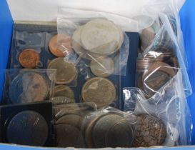 A collection of coinage to include a Victorian crown 1892, five assorted Churchill commemorative
