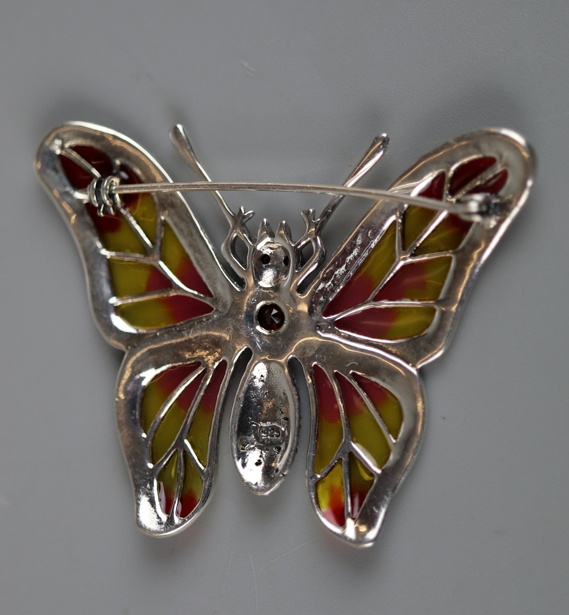 Silver & enamel butterfly brooch set with garnet - Bild 2 aus 3