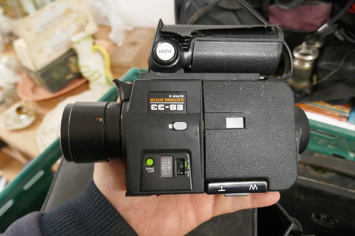 Collection of cameras and camera equipment - Bild 47 aus 48