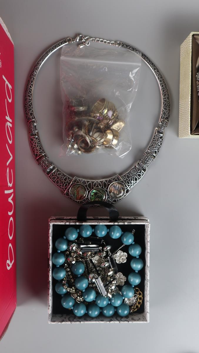 Collection of costume jewellery - Bild 4 aus 5