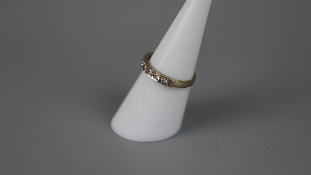 18ct gold ½ hoop diamond eternity ring - Size: M - Bild 2 aus 3