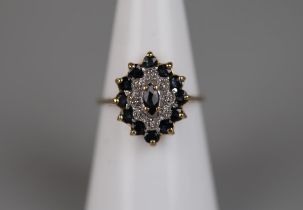 9ct Gold diamond and sapphire cluster ring - Approx size L