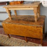 Drop leaf table together pine coffee table