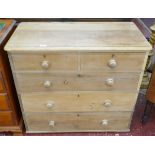 Stripped and polished Victorian pine chest of drawers - Approx size: W: 95cm D: 46cm H: 85cm