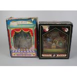 2 boxed mechanical music boxes - Theatre and Circus