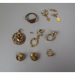 Collection of 9ct gold - Approx weight 14g