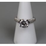 14ct white gold and stone set ring - Size N