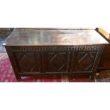 Early oak coffer - Approx size: W: 147cm D: 57cm H: 74cm