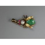 9ct gold jade pearl and ruby bee pendantÿ