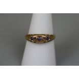 18ct diamond and sapphire 5 stone ring - Size O«