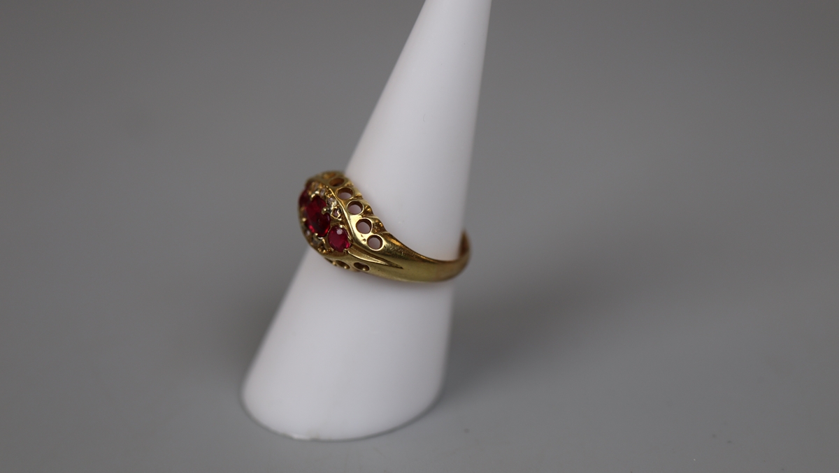 18ct gold and red stone ring Chester 1917 - Size O - Bild 2 aus 3