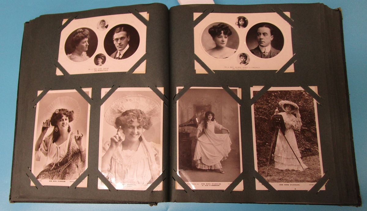 Postcard album - Image 5 of 7