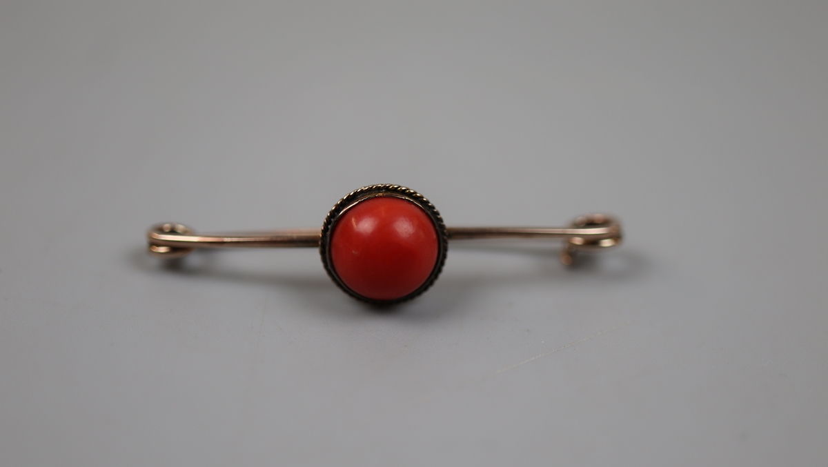 9ct gold diamond set bar brooch together with 9ct gold coral set brooch - Image 2 of 3