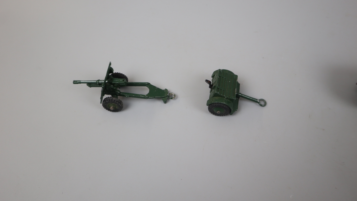 Collection of Dinky toys to include no 670 armoured car in box 1954-1964 - Image 8 of 8