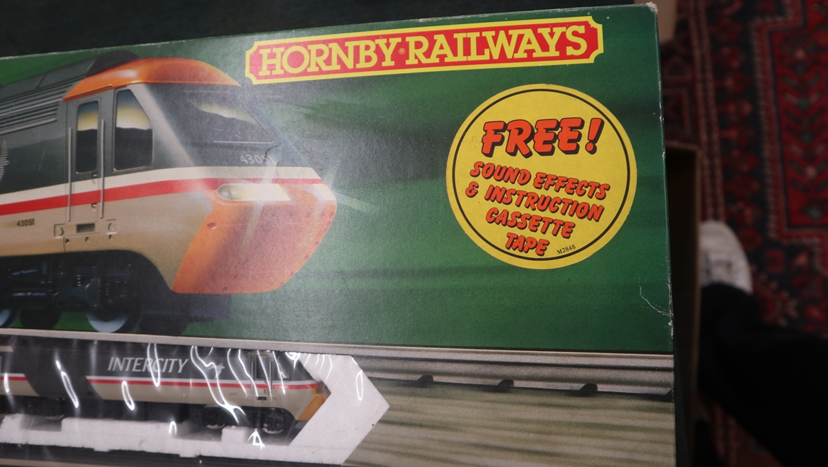 Hornby electric train set - HS125 to include extra tracks - Image 2 of 8