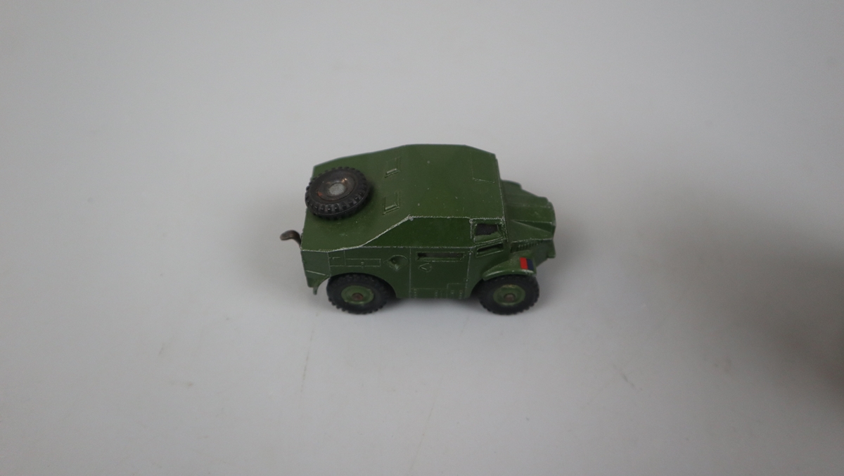 Collection of Dinky toys to include no 670 armoured car in box 1954-1964 - Image 7 of 8