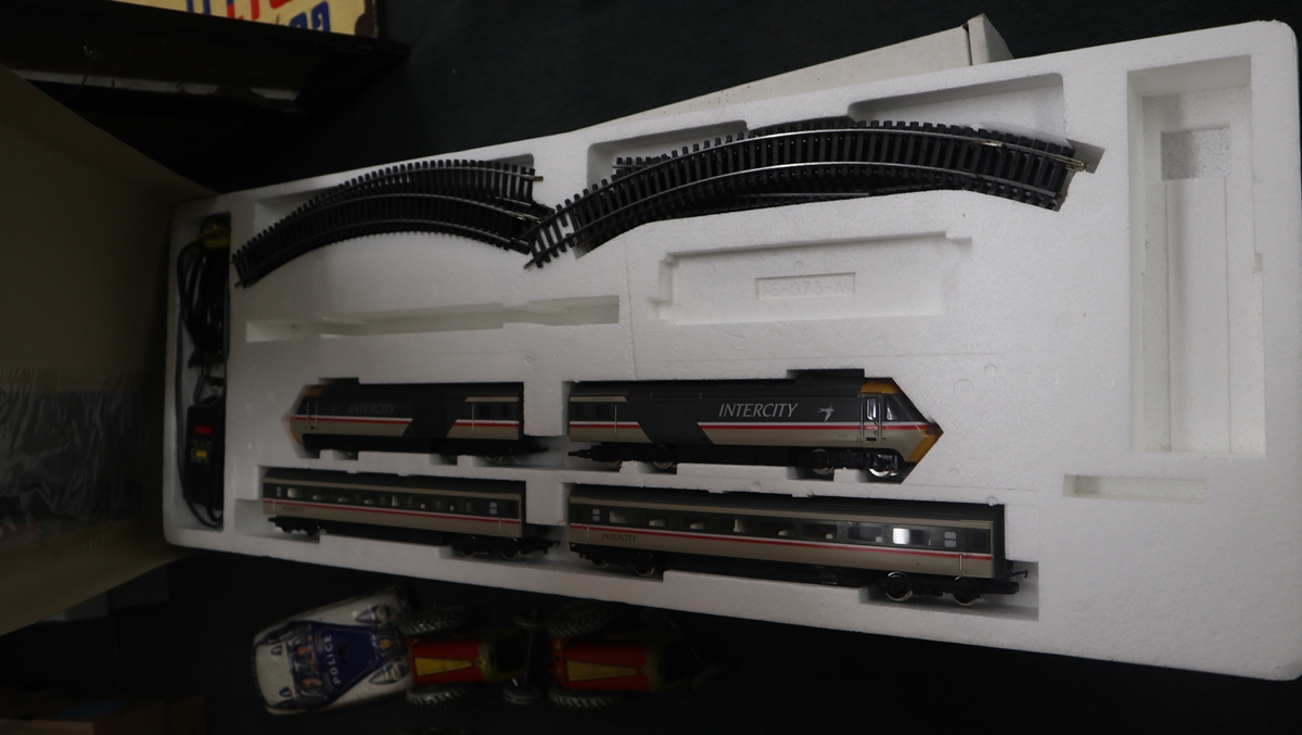 Hornby electric train set - HS125 to include extra tracks - Image 7 of 8