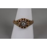 9ct gold diamond set ring - Size: R