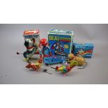 Collection of tin plate toys - animals